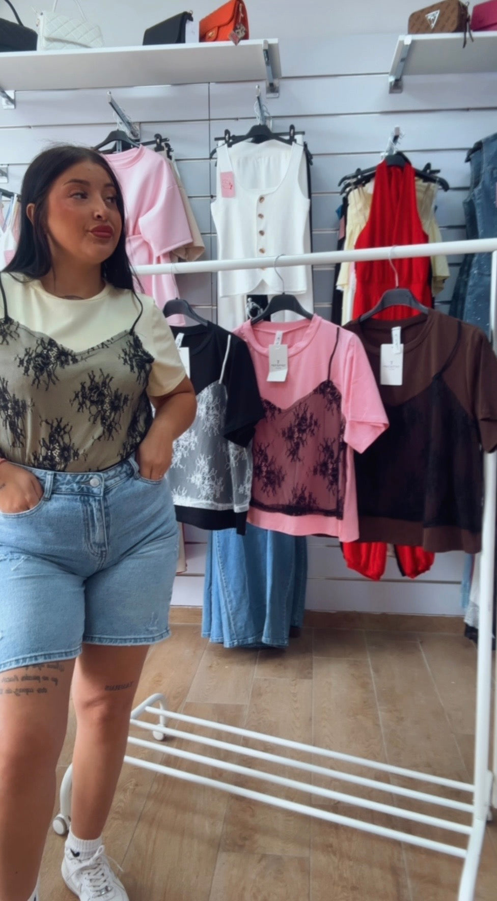 Camiseta encaje