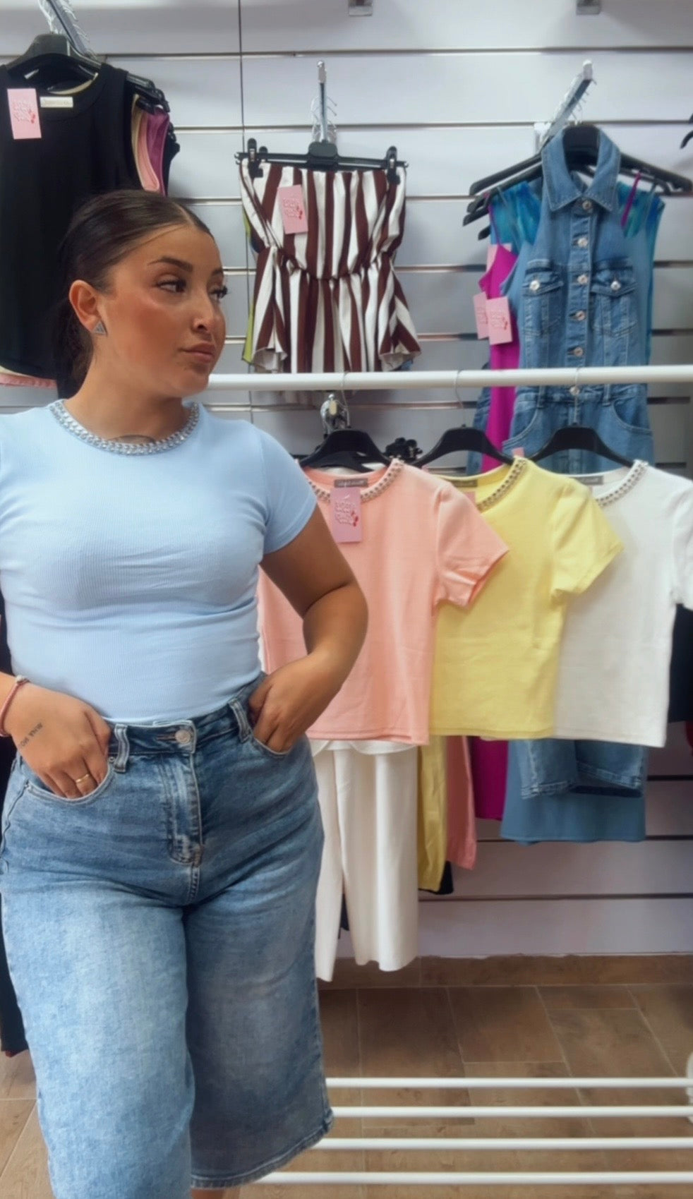 Camiseta básica brillo