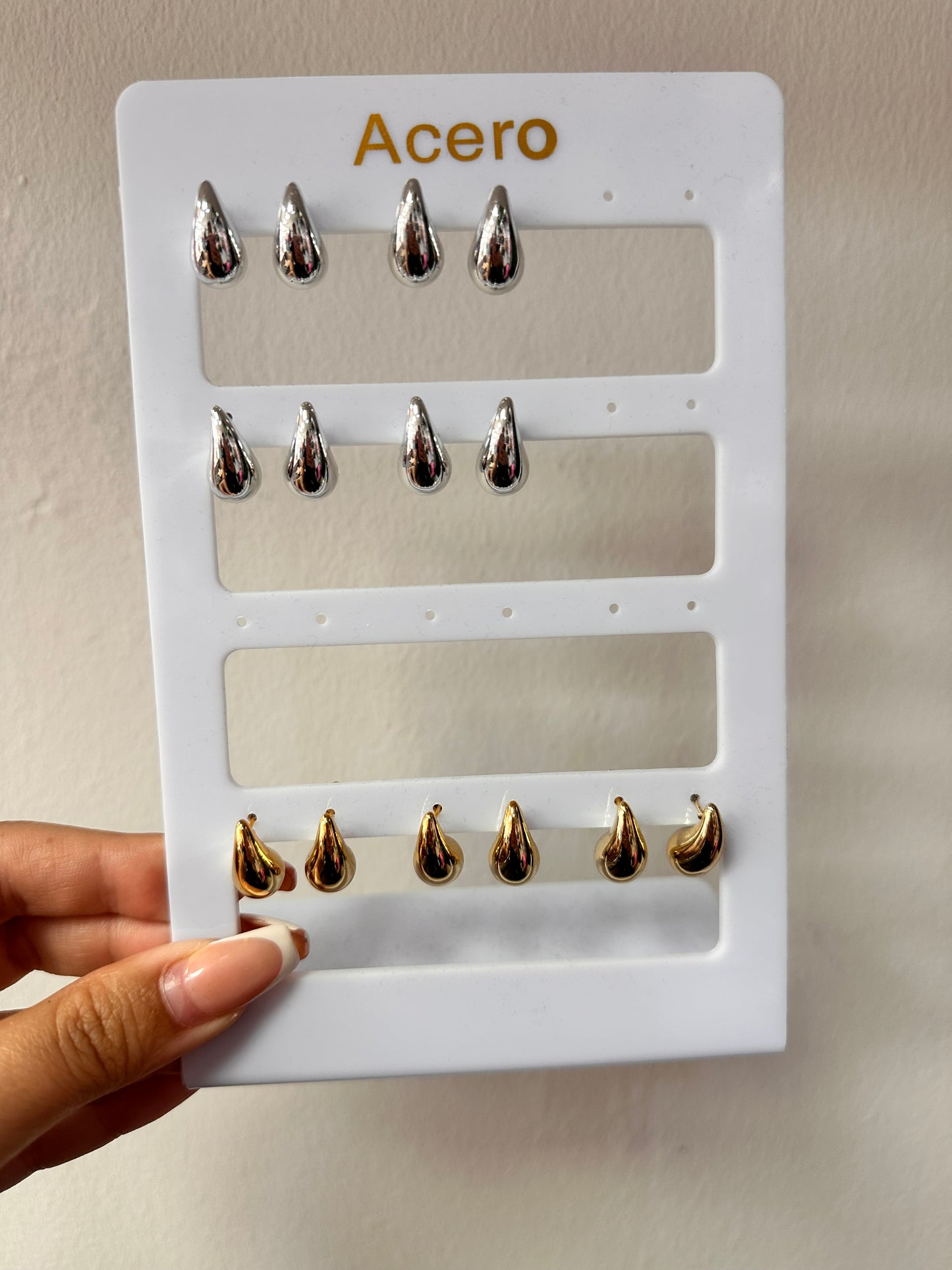 Pendientes gota acero