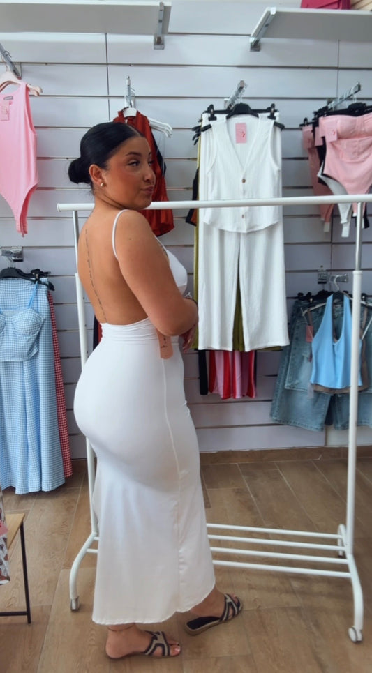 Vestido espalda descubierta