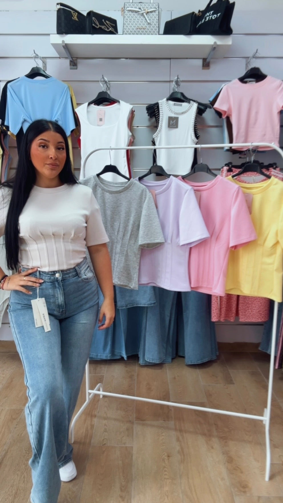 Camiseta arreglada corsé