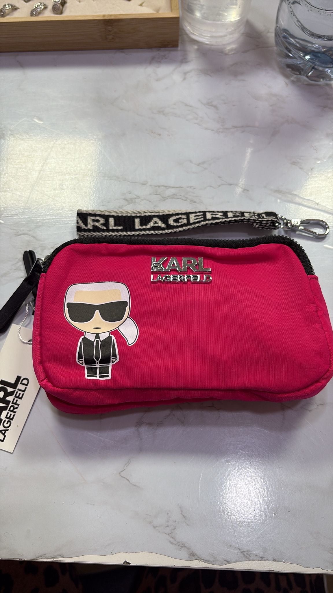 Cartera karl