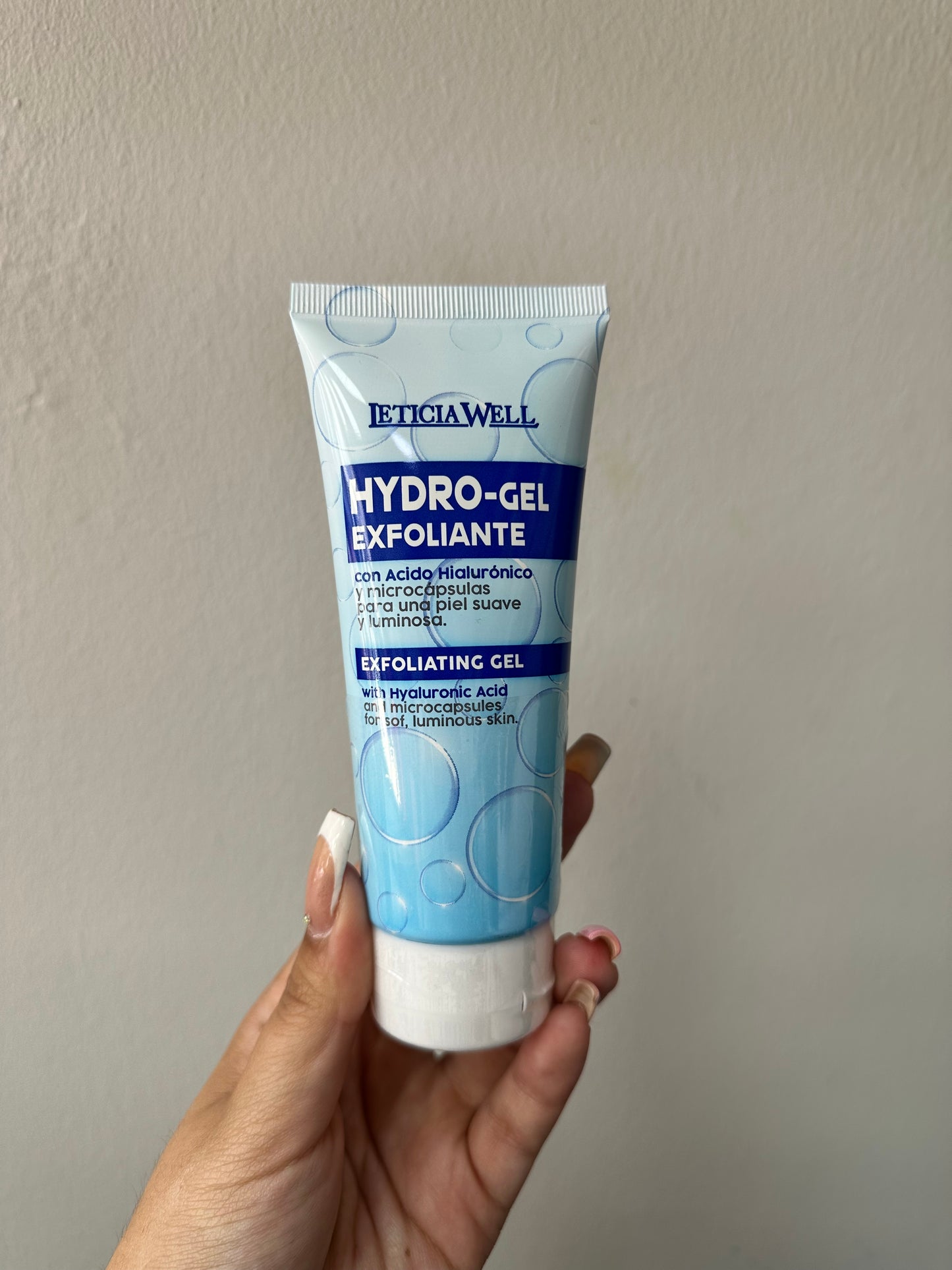 Exfoliante corporal con ácido hialuronico