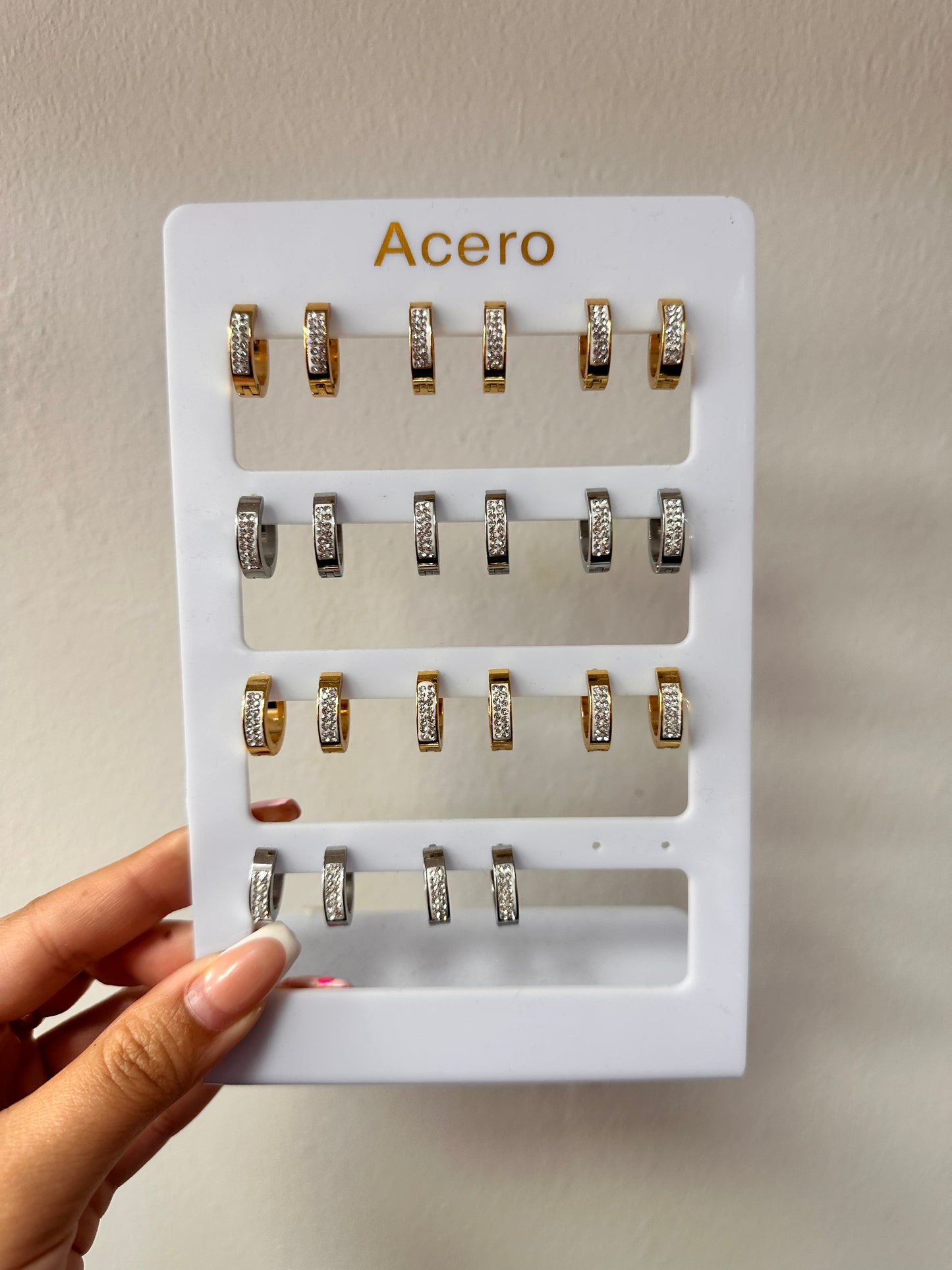 Pendientes brillo acero