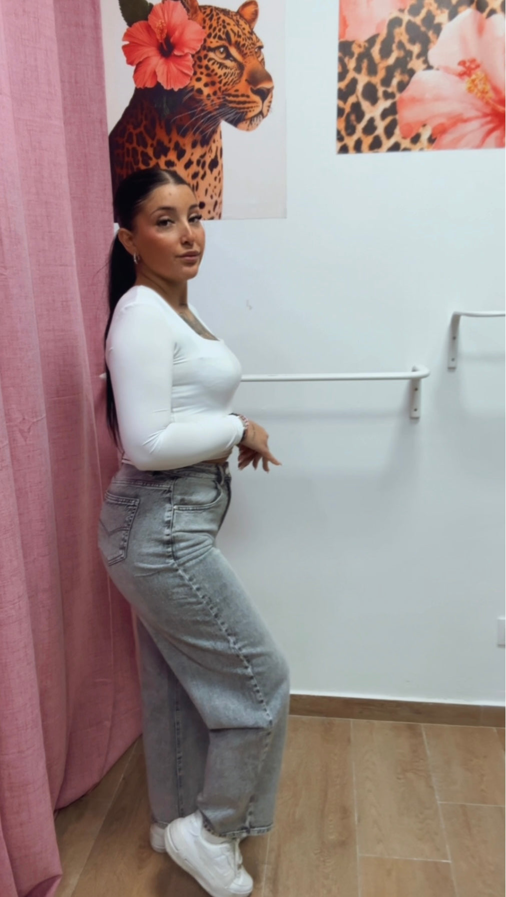 Pantalón levis gris