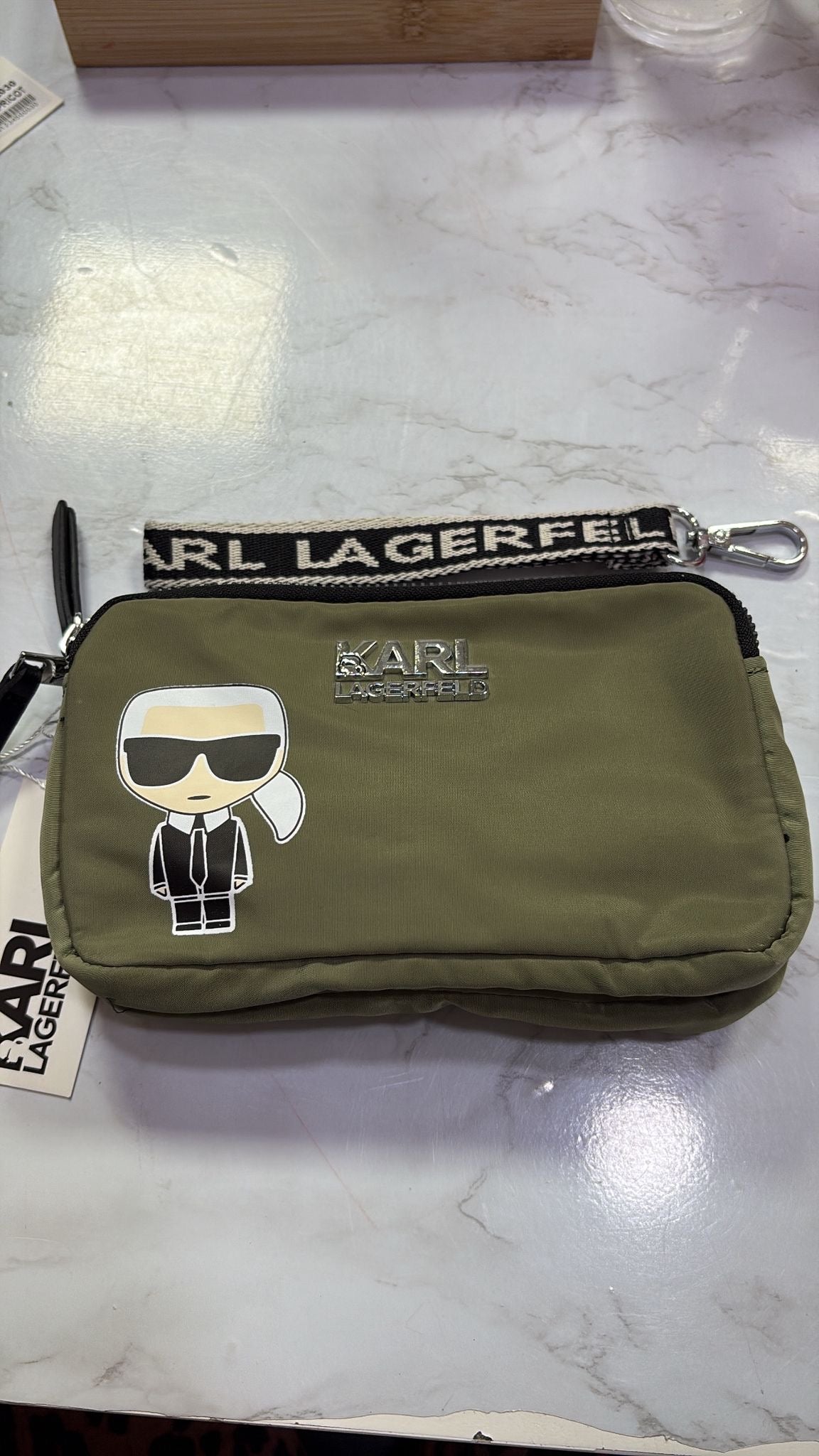 Cartera karl