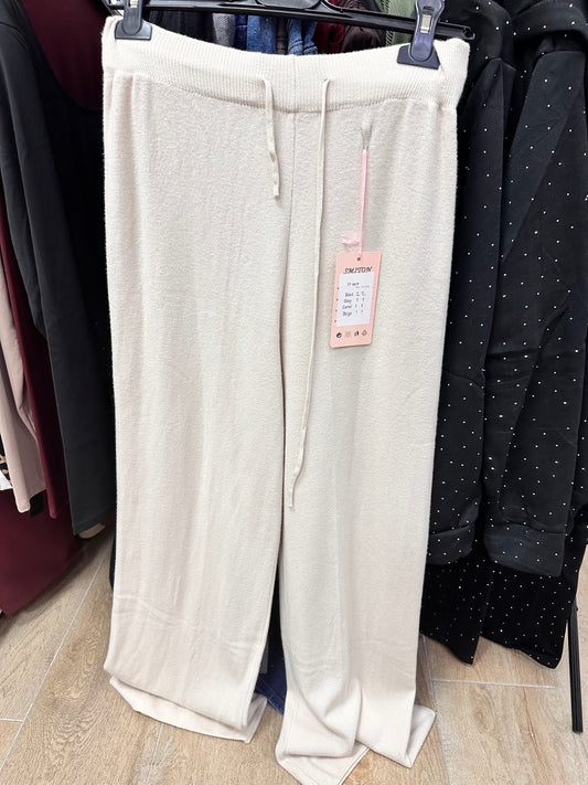 Pantalón bella beige